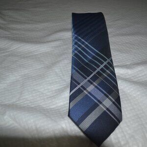 Stafford Men's Tie color blue , gray and white plaid pattern
